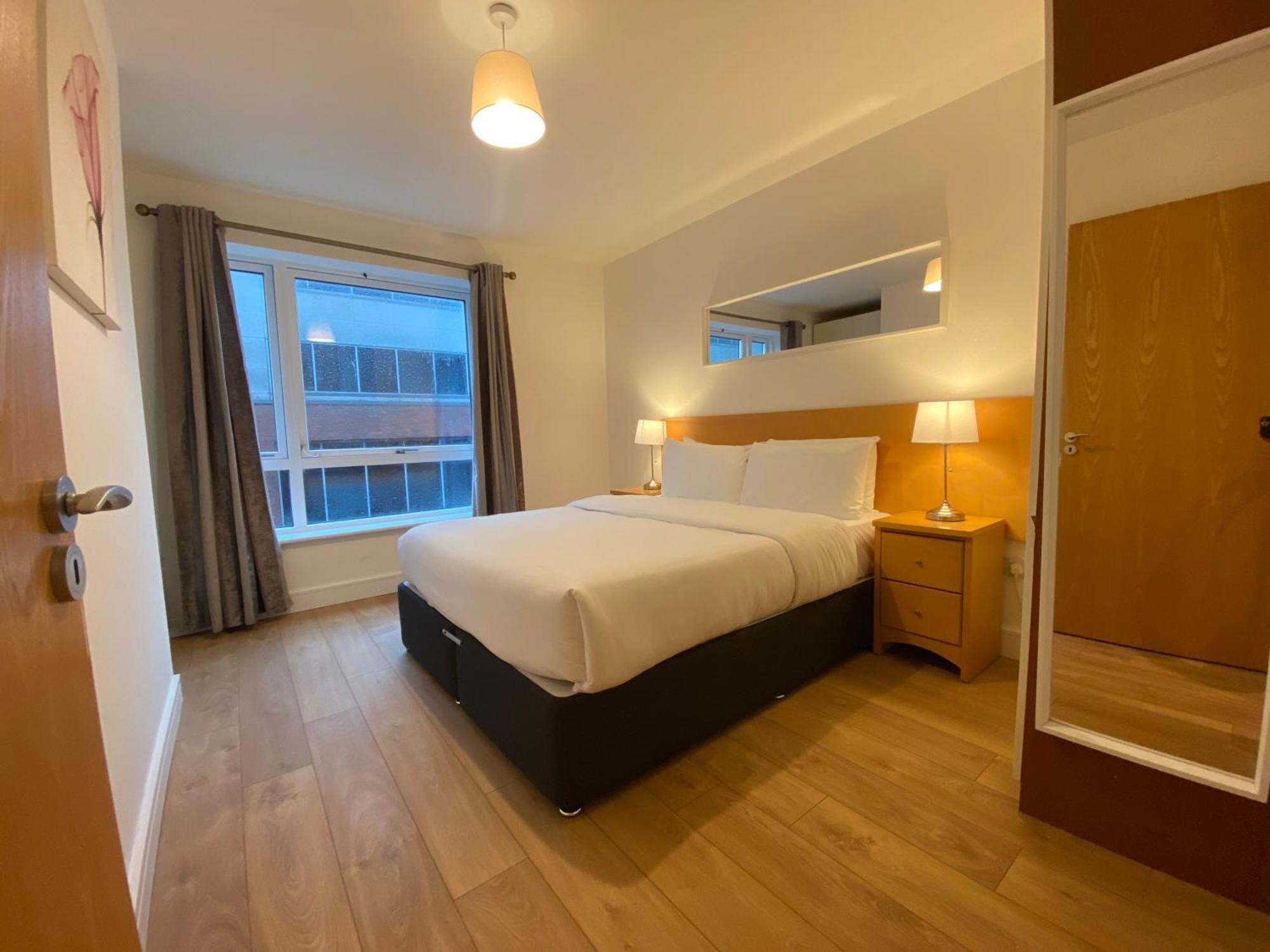 Parnell Corner Apartments Дублін Екстер'єр фото